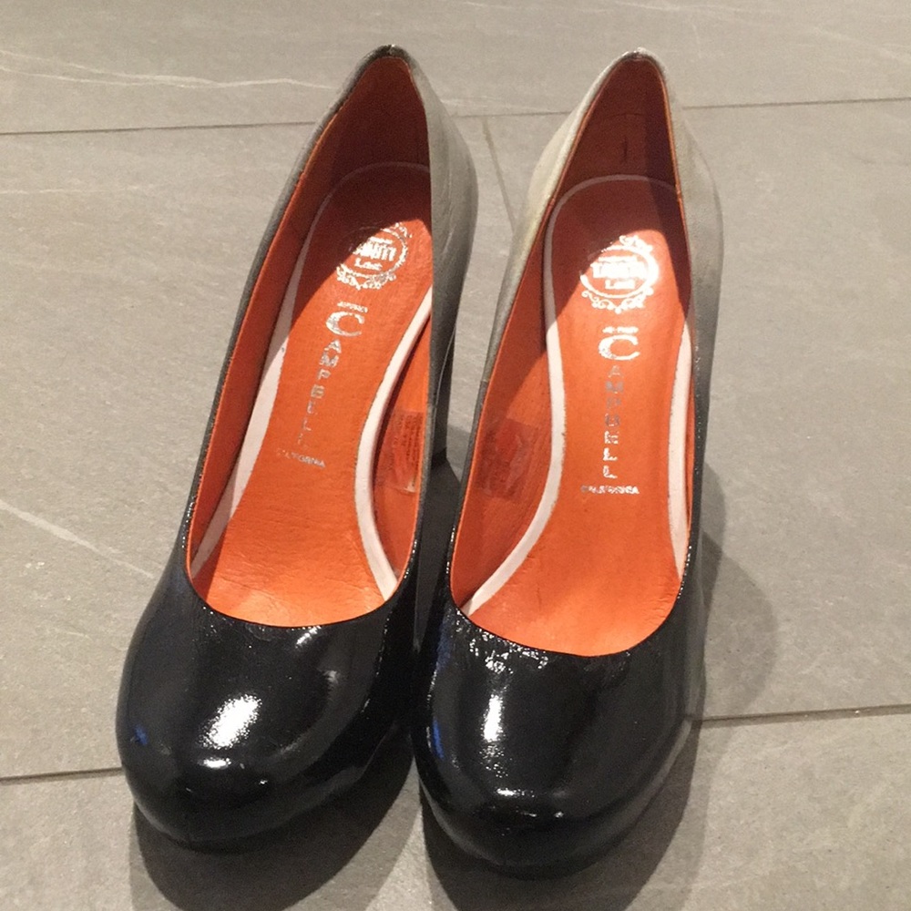 Jeffrey Campbell round, grey & Black heels